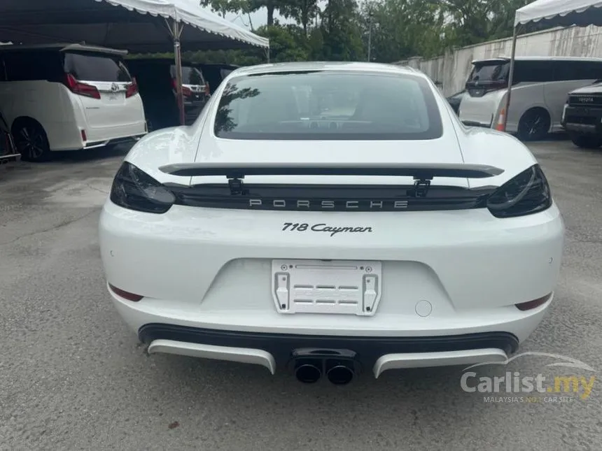 2024 Porsche 718 Cayman Coupe