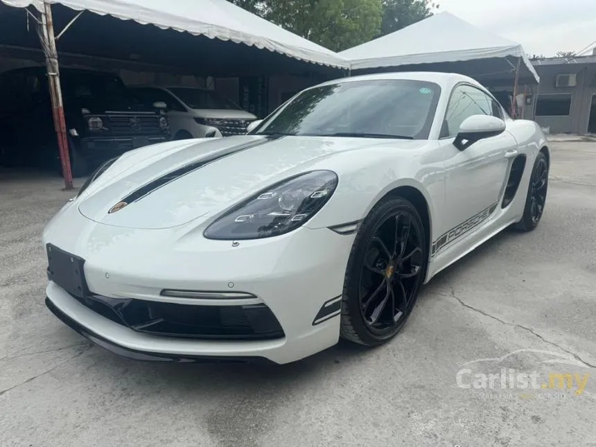 2024 Porsche 718 Cayman Coupe