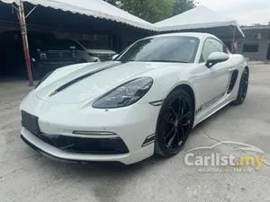 2024 Porsche 718 2.0 Cayman Coupe