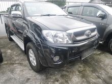 2006 Toyota Hilux 2.5 G Pickup Truck -- WELL MAINTAINED --