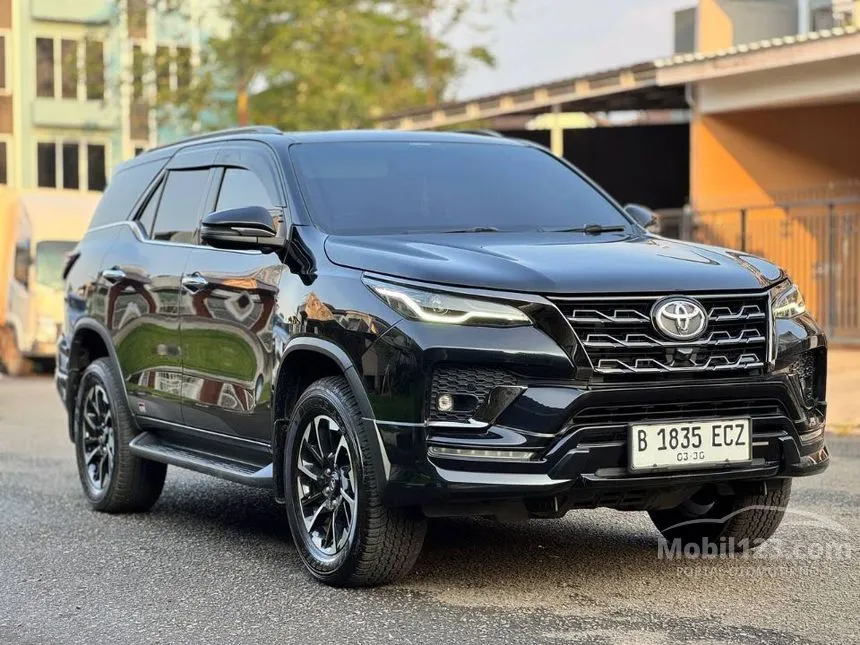 2021 Toyota Fortuner VRZ GR SPORT 4X2 SUV