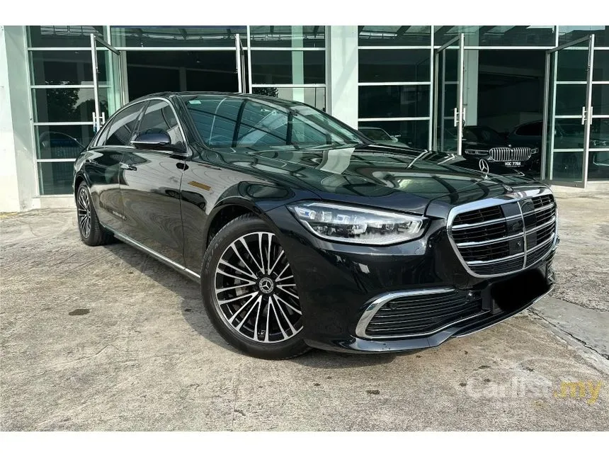 2023 Mercedes-Benz S580e Sedan