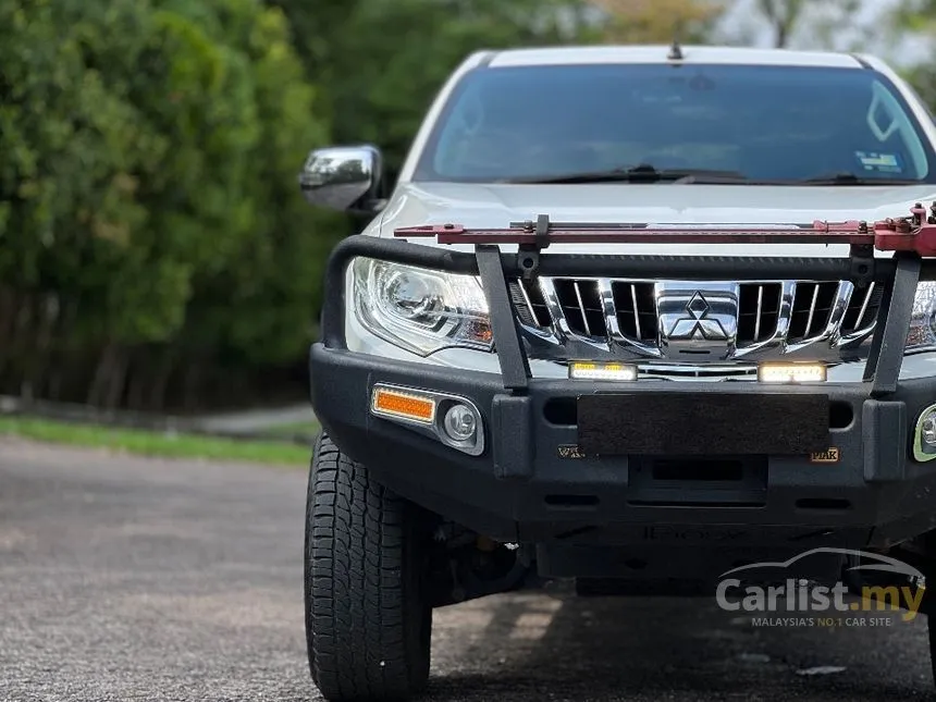 2015 Mitsubishi Triton VGT Adventure Dual Cab Pickup Truck