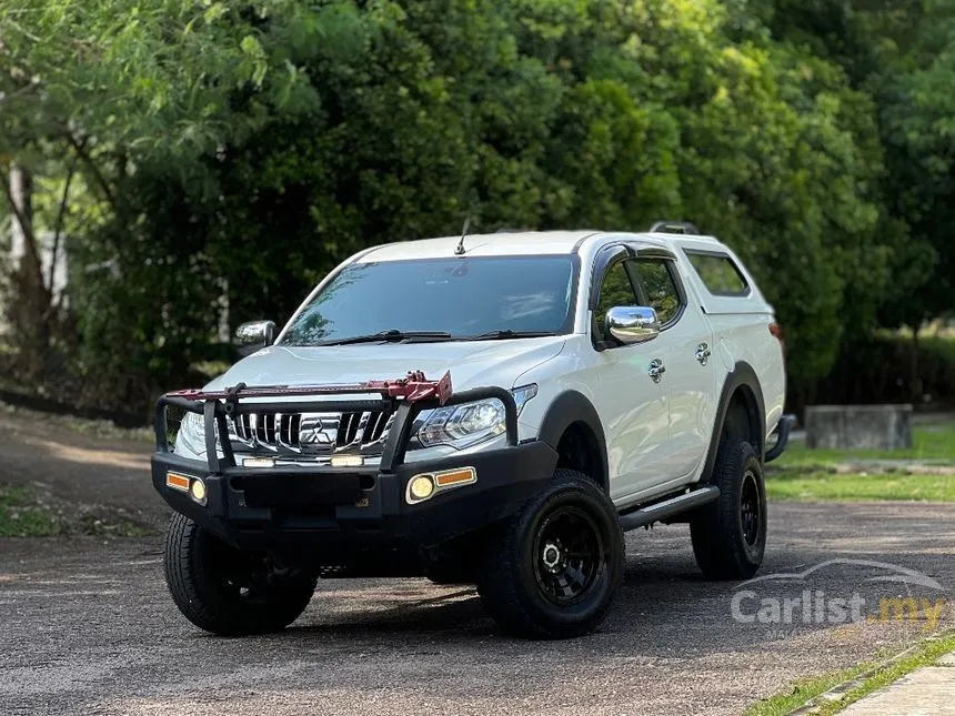 2015 Mitsubishi Triton VGT Adventure Dual Cab Pickup Truck