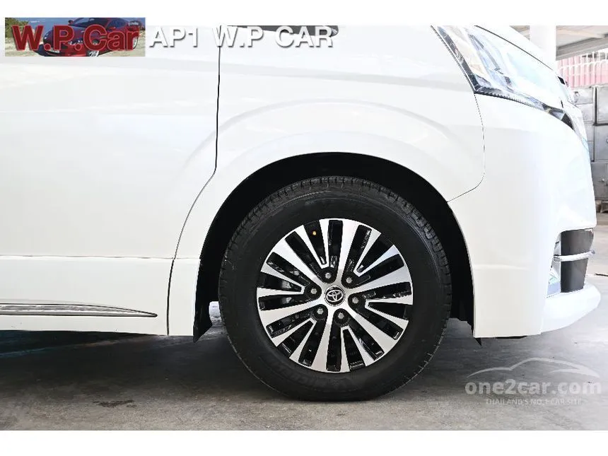 2020 Toyota Majesty Premium Van