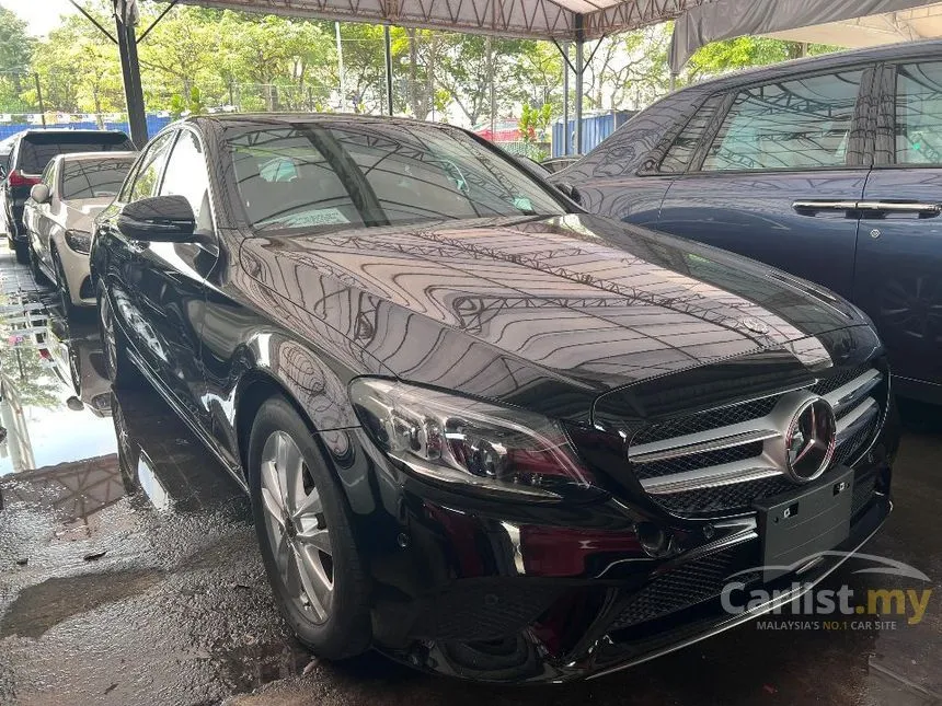 2019 Mercedes-Benz C200 Avantgarde Sedan