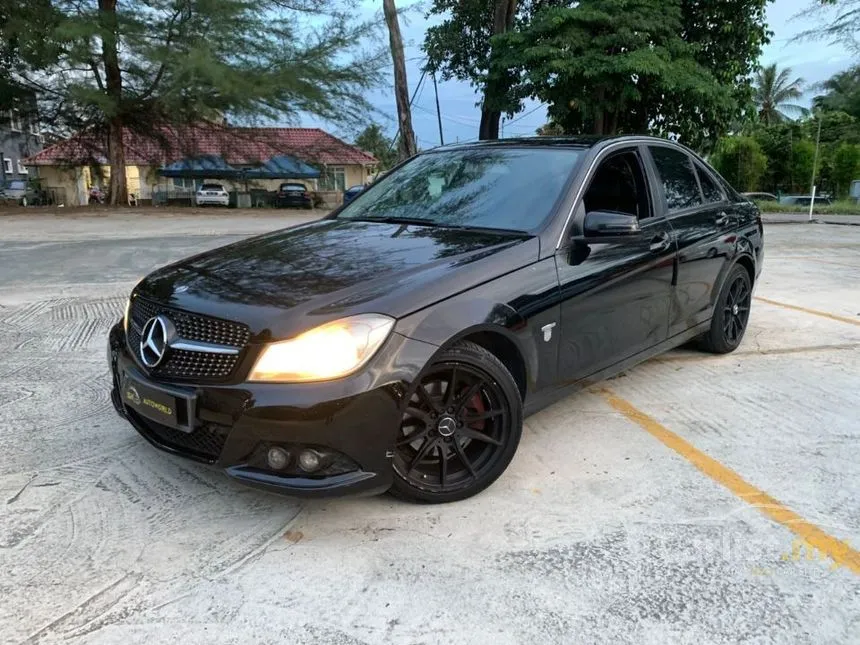 2010 Mercedes-Benz C180 CGI Sedan