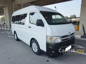2013 Toyota Hiace 2.5 Window Van Van