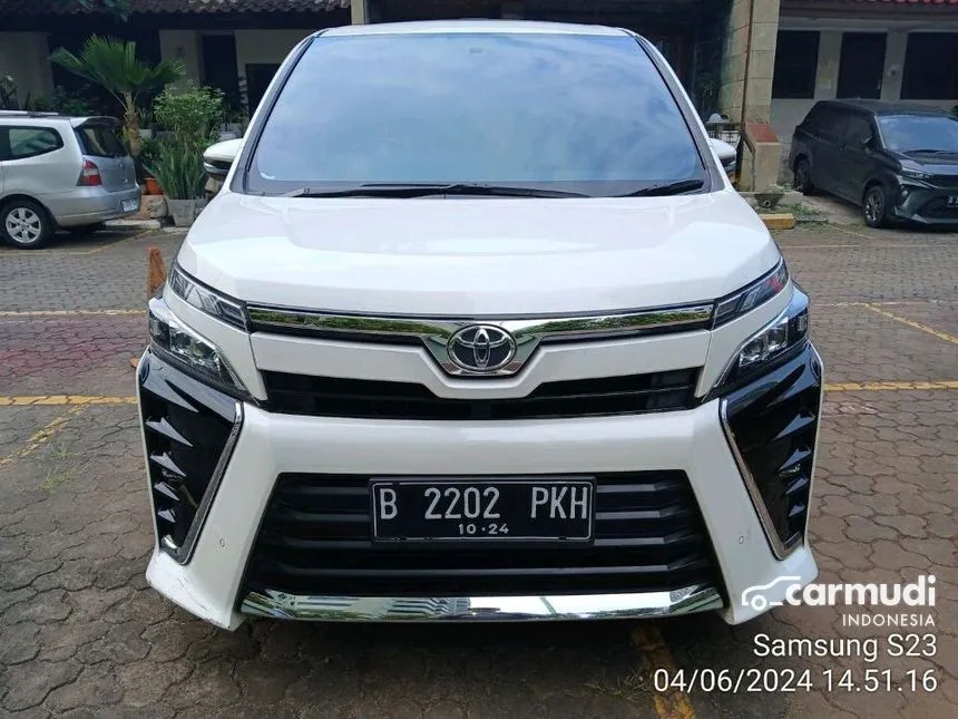 Jual Mobil Toyota Voxy 2019 2.0 di DKI Jakarta Automatic Wagon Putih Rp 358.000.000