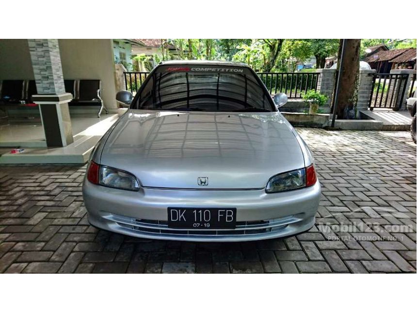 Jual Mobil Honda Civic 2002 VTi 1.7 Di Jawa Timur Manual Sedan Abu-abu ...