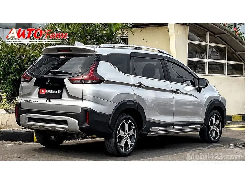 2019 Mitsubishi Xpander Cross Premium MPV