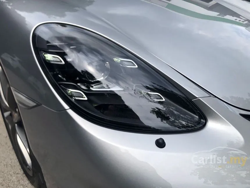 2021 Porsche 718 Spyder Convertible