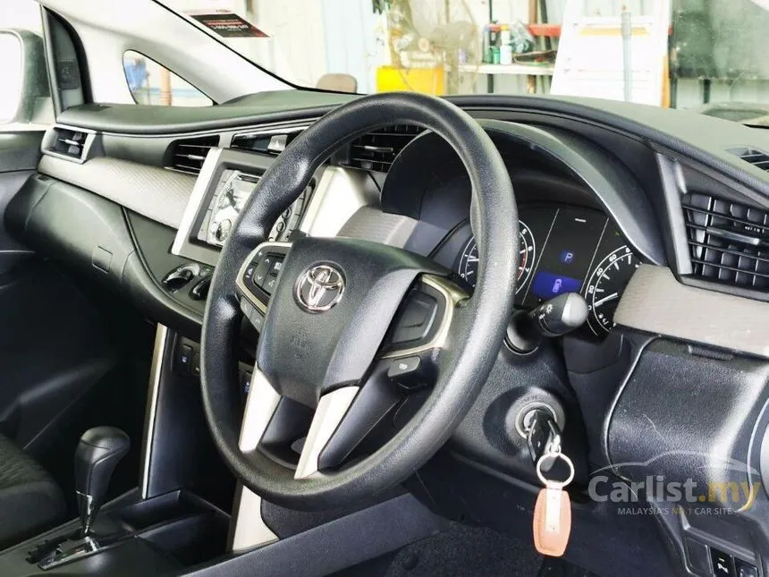 2019 Toyota Innova E MPV