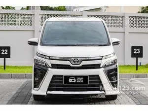 2018 Toyota Voxy 2.0 MPV