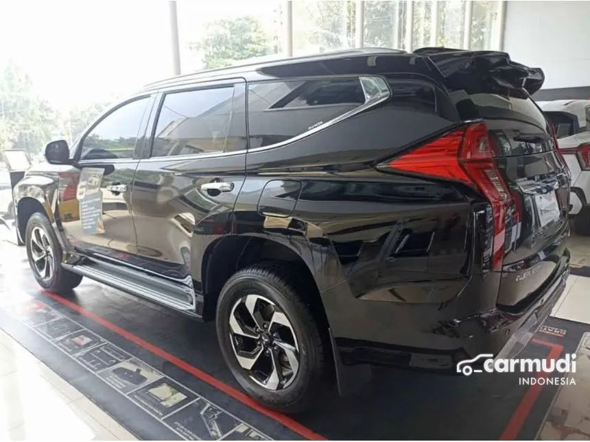 2025 Mitsubishi Pajero Sport Dakar 4X2 SUV