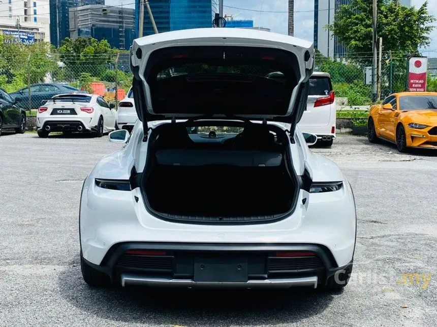 2022 Porsche Taycan 4 Cross Turismo Wagon