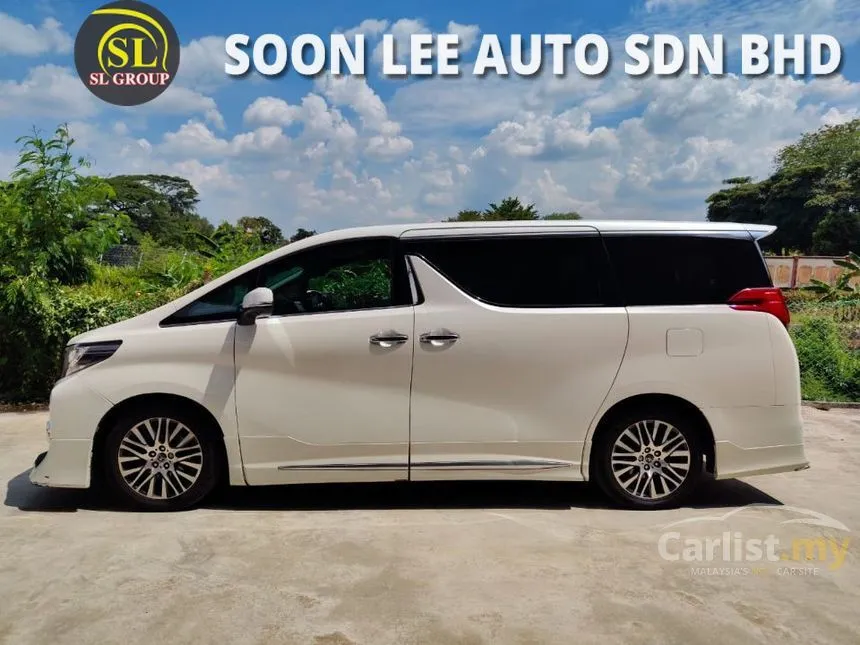 2015 Toyota Alphard SC MPV