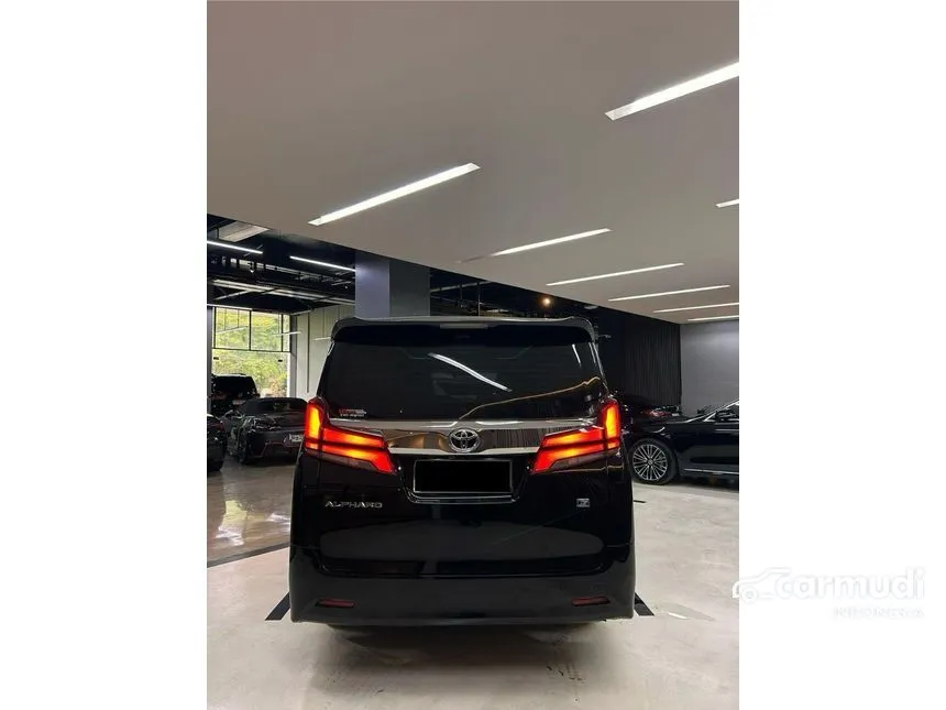 2022 Toyota Alphard G MPV