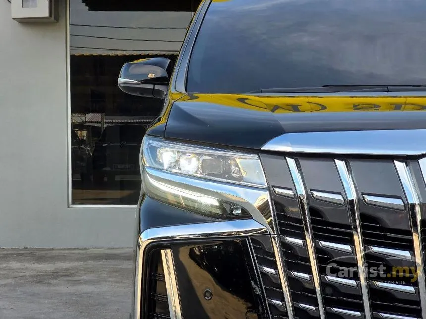 2015 Toyota Alphard SC MPV