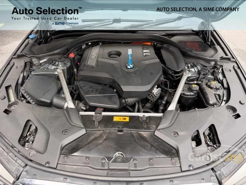 2018 BMW 530e Sport Line iPerformance Sedan
