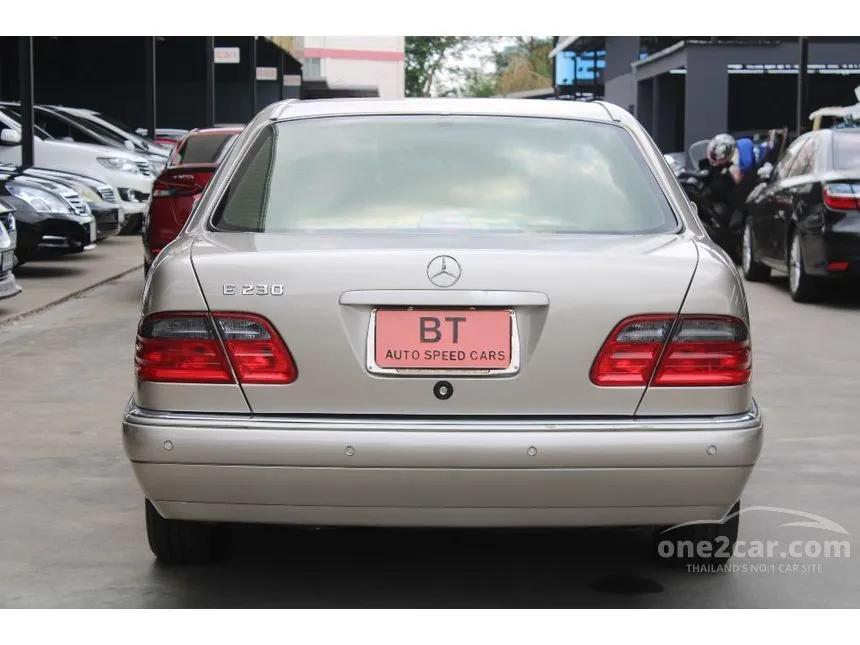 1998 Mercedes-Benz E230 Elegance Sedan