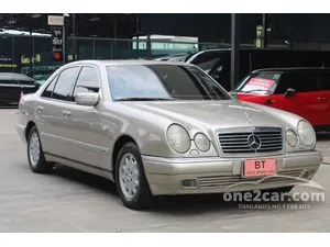 1998 Mercedes-Benz E230 2.3 Elegance Sedan