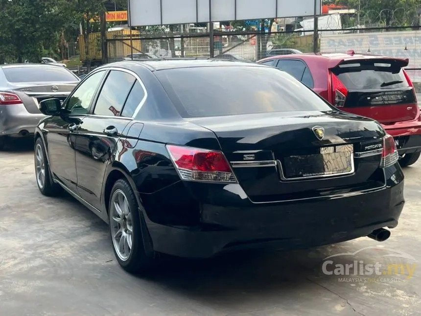 2014 Proton Perdana Executive Sedan