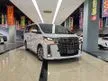Recon 2020 Recon Toyota Alphard 2.5 G S Type Gold 7 SEATER SUN MOON ROOF MPV With 7 Years Warranty