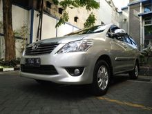 2011 Toyota Kijang Innova 2.0 G Luxury baik, terawat dan siap pakai