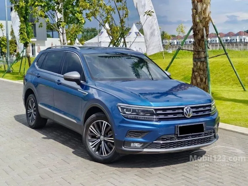 Jual Mobil Volkswagen Tiguan 2019 TSI ALLSPACE 1.4 di Banten Automatic SUV Biru Rp 380.000.000