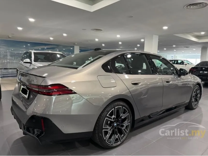 2025 BMW i5 eDrive40 M Sport Sedan