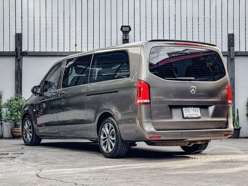 2016 Mercedes-Benz Vito 116 Tourer SELECT Van