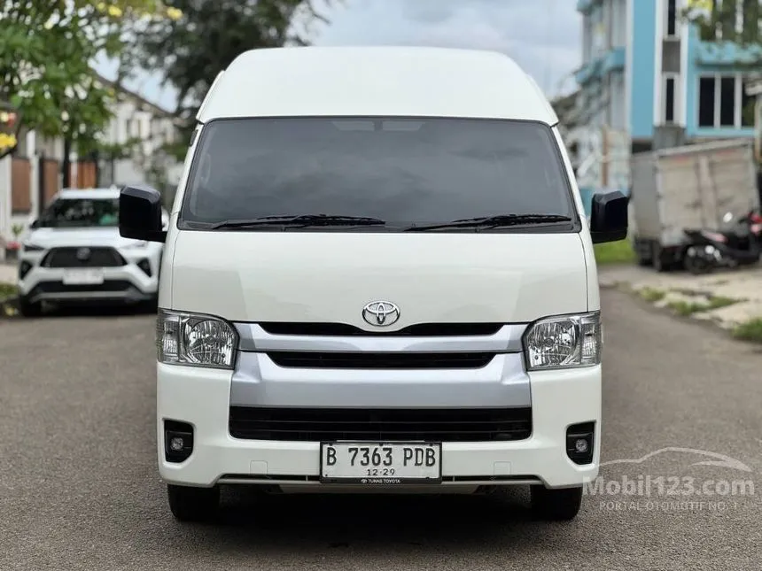 2024 Toyota Hiace Commuter Van