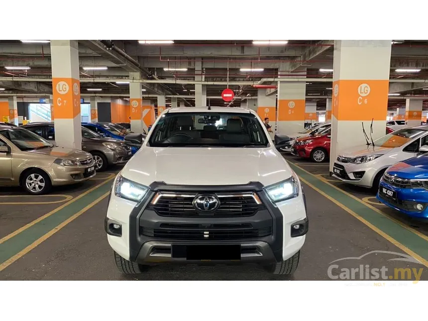 2021 Toyota Hilux E Dual Cab Pickup Truck