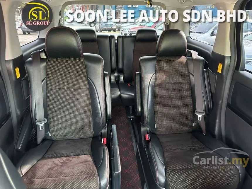2014 Toyota Vellfire Golden Eye MPV