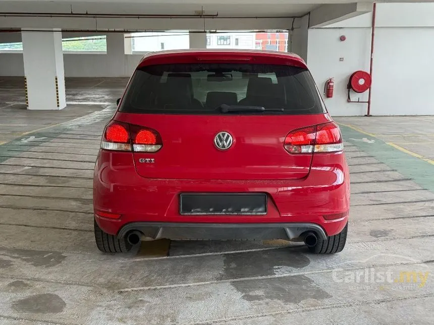 2010 Volkswagen Golf GTI Hatchback