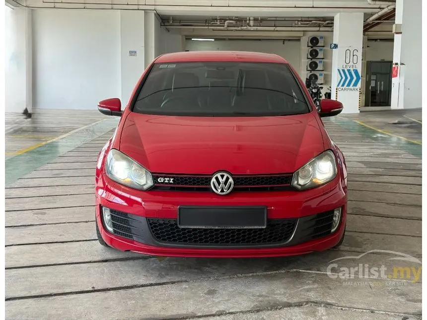 2010 Volkswagen Golf GTI Hatchback