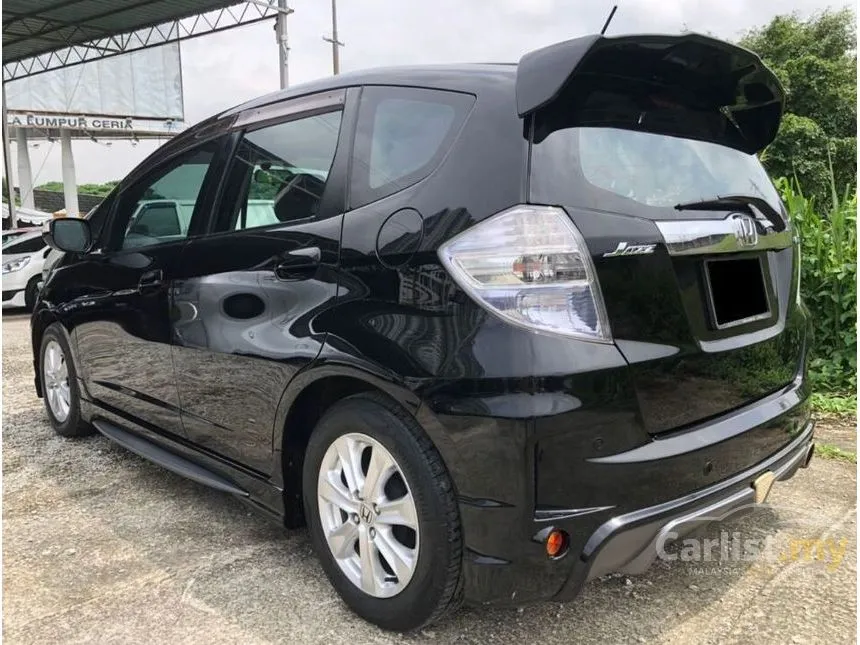 2014 Honda Jazz Hybrid Hatchback