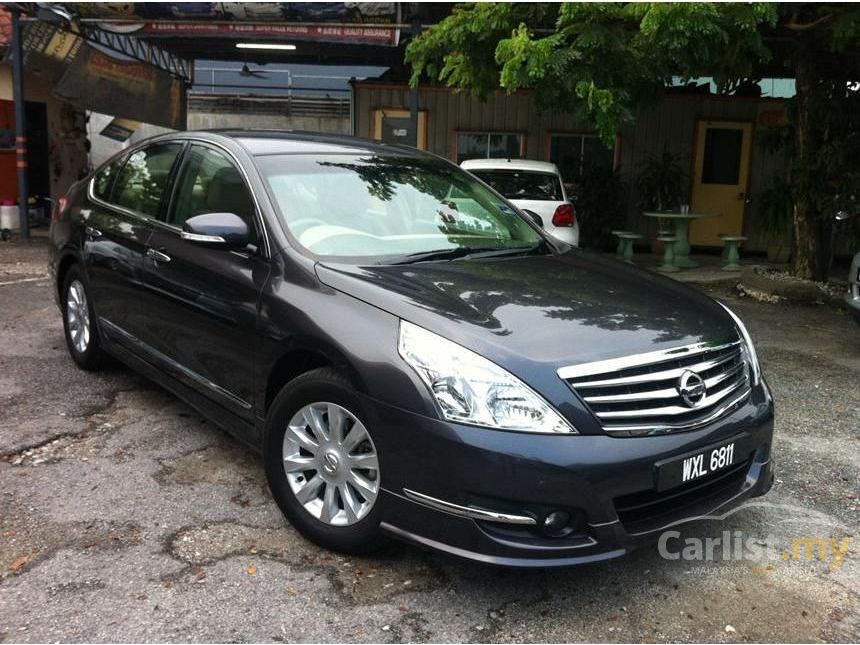 Nissan teana 2012 года