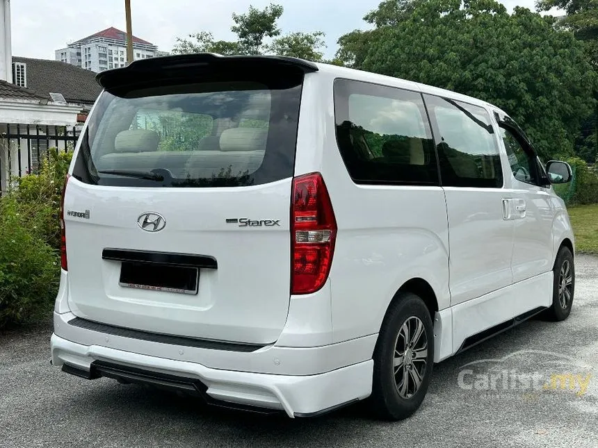 2019 Hyundai Grand Starex Executive MPV