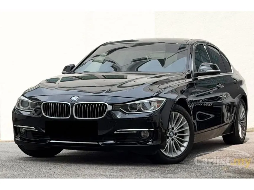 2012 BMW 320i Luxury Line Sedan
