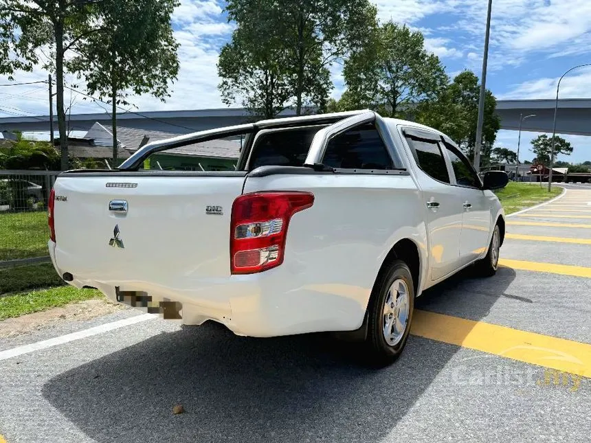 2016 Mitsubishi Triton Quest Dual Cab 4X2 Pickup