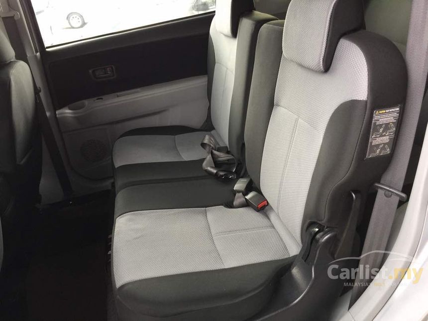 Perodua Alza 2013 EZi 1.5 in Selangor Automatic MPV White 