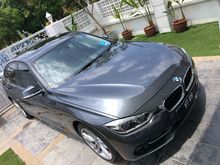 2017 BMW 330e 2.0 Sedan