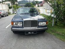 82/98 Bentley Mulsanne 6.8 (A) Sedan