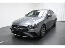 2021 Mercedes-Benz E300 2.0 AMG Line Sedan/34K MILEAGE/FULL SERVICE RECORD CYCLE & CARRIAGE/GOOD RUNNING CONDITION WITH 1 YEAR WARRANTY