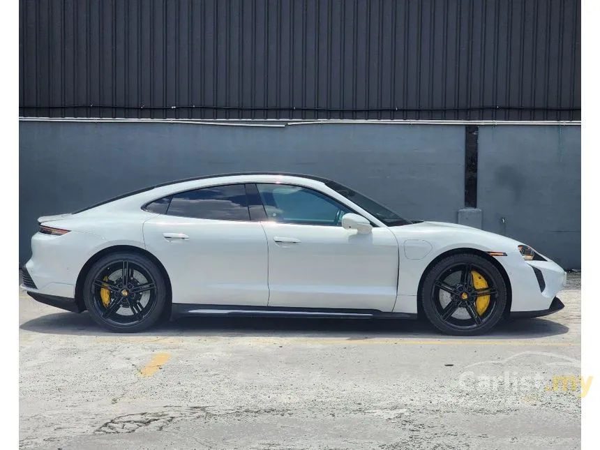 2020 Porsche Taycan 4S Sedan