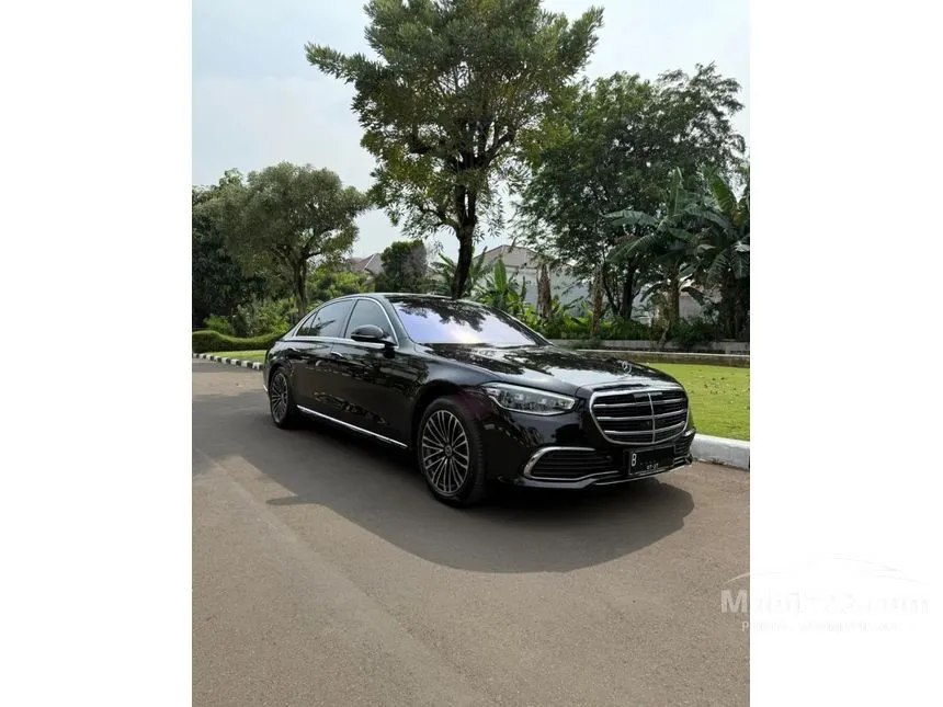 2022 Mercedes-Benz S450L Luxury 4MATIC Sedan