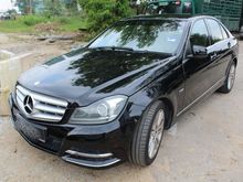 2012 Mercedes-Benz C200 CGI 1.8 Avantgarde Sedan -- BEST DEAL --