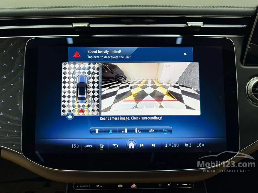2025 Mercedes-Benz E200 Exclusive Line Sedan